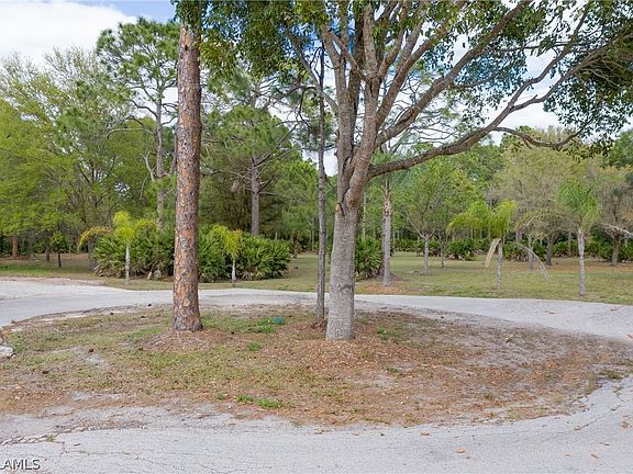 3rd image of 17090 Shady Grove Lane Cpe