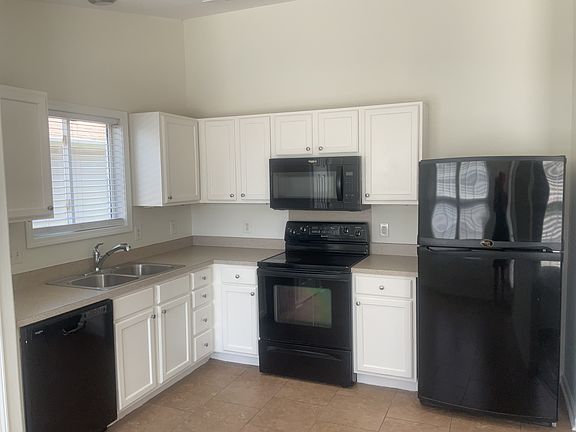 3rd image of 10332 Orchard Grass Ct