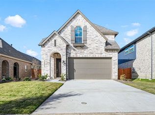 3945 Ford Dr, Forney, TX 75126