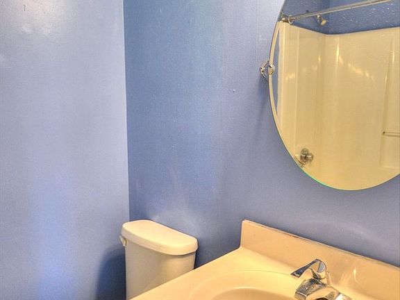 3rd image of 303 Smith Level Rd APT F34