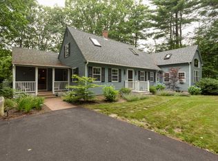 11 Groundnut Hill Rd, Cape Neddick, ME 03902