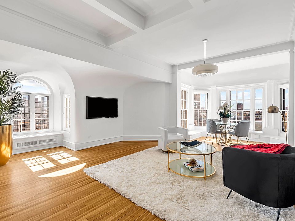 1st image of 2109 Broadway APT 1718