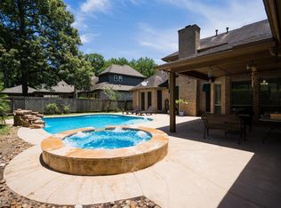 2919 Eagle Creek Dr, Kingwood, TX 77345