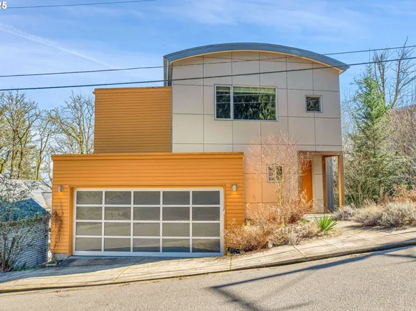 3607 NW Gordon St, Portland, OR 97210