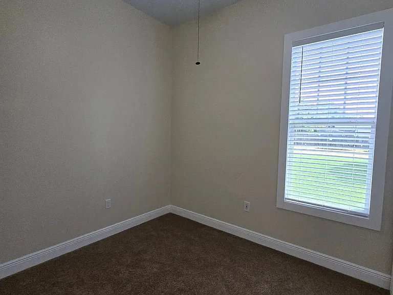 1818 Elvin Dr #B — Photo 17