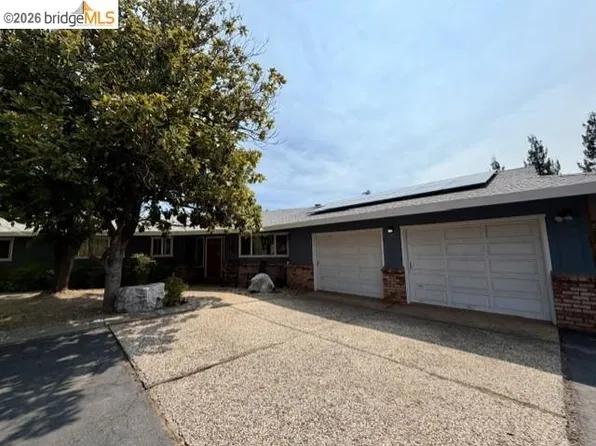 23421 Porcina Way, Columbia, CA 95310