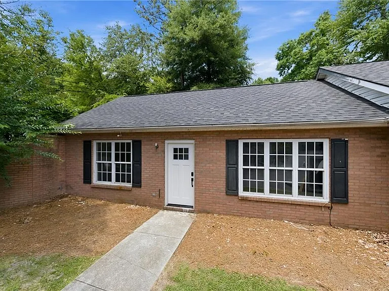 320 Shoal Creek Rd #101 — Photo 20