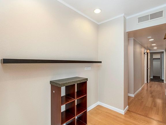 4th image of 360 N Civic Dr APT 401