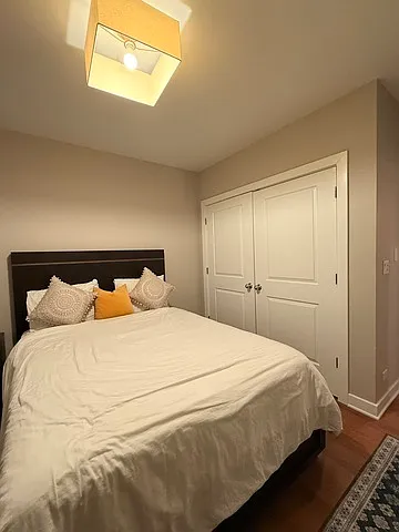 2319 W Wabansia Ave #2 — Photo 1