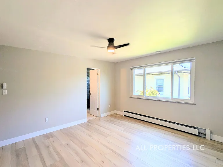 200 N Sherman St #9 — Photo 24