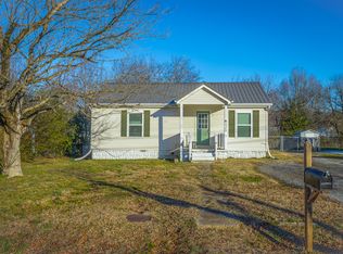 1540 Myrt St, Rossville, GA 30741