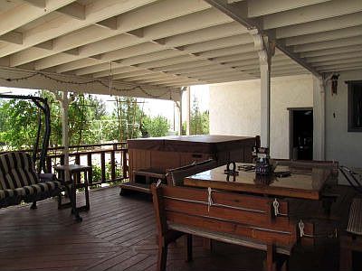 Entertainment Area with Spa