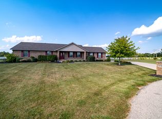 5782 Whispering Wind Dr, Springfield, OH 45504