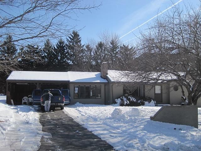 2nd image of 10 Boeing Rd
