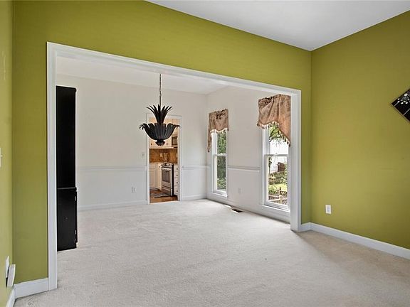 5th image of 1665 Montrachet Dr