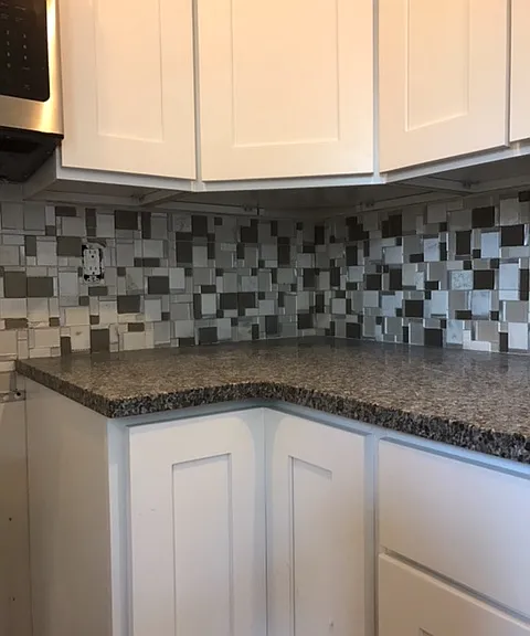 5205 Ridge Ave #B — Photo 3