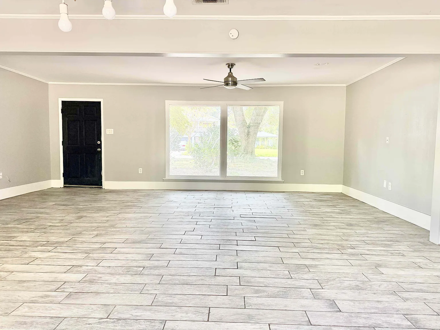 jb 735 Westbrook Drive - 1 — Photo 4