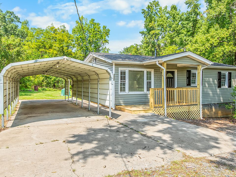 1st image of 2046 Bishop Rd