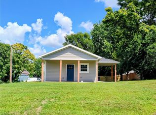 307 N Camden St, Richmond, MO 64085