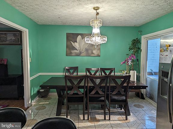 4th image of 4766 Lupino Ct