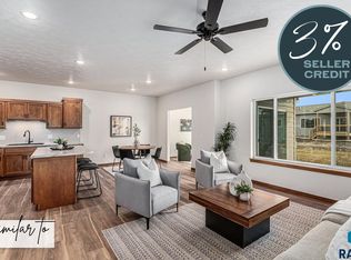 8008 E Marana St, Sioux Falls, SD 57110