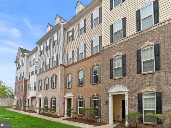 9555 Chancellorsville Ln Unit 10E, Manassas, VA 20110