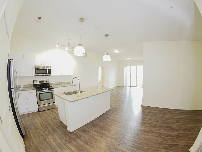 Curtis Street Lofts — Photo 31