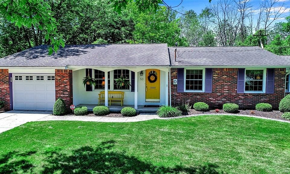 1st image of 53 Robert Dr