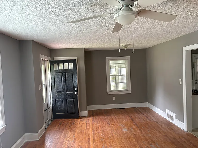 1501 W Ragsdale Rd — Photo 9