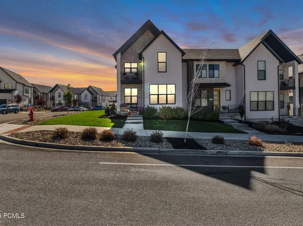 95 E Lamotte Peak Ln, Heber, UT 84032