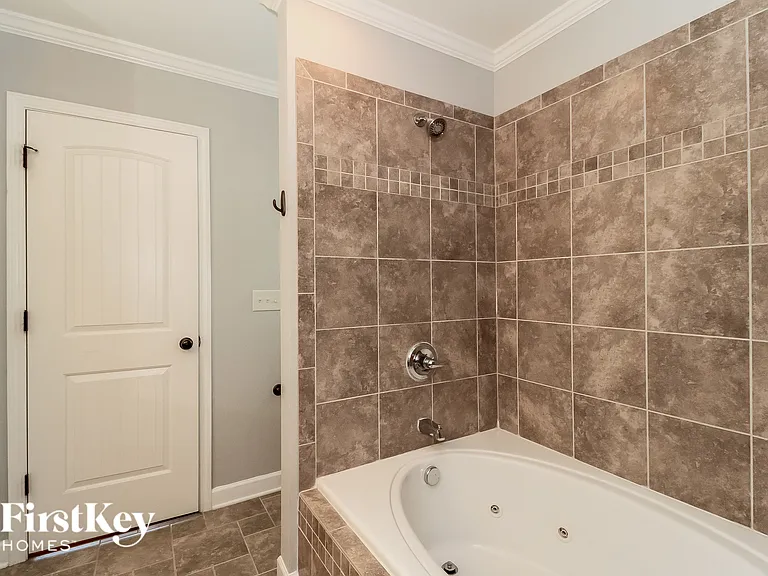 4701 Audrey Dr — Photo 10