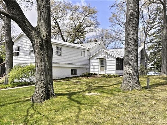 2nd image of 271 Rainbow Lake Dr