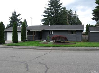 8915 Emerson Pl, Everett, WA 98208