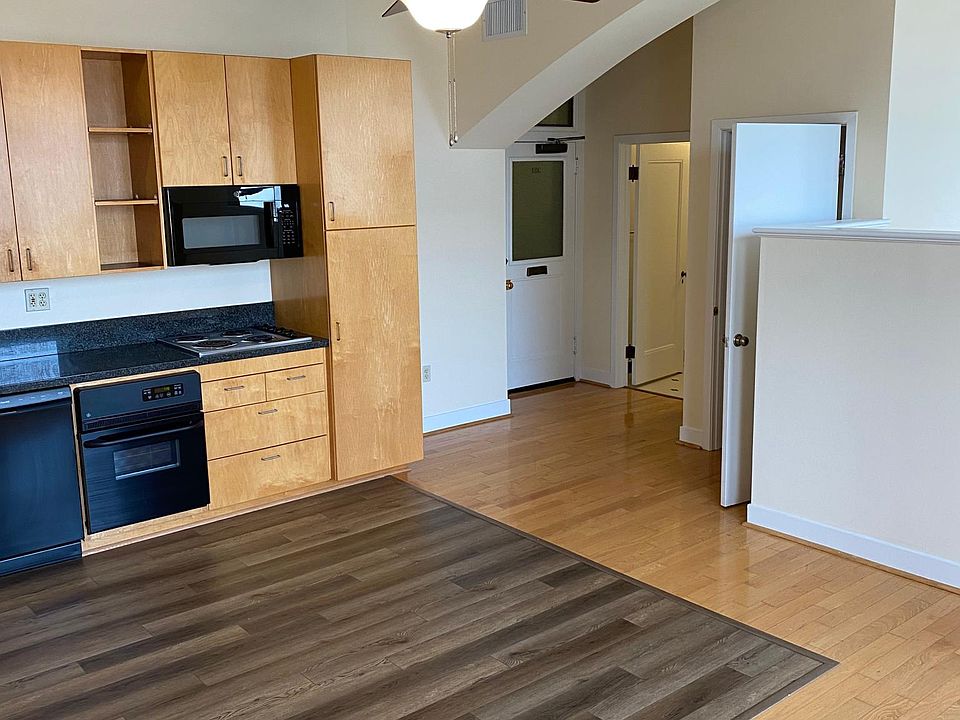 1st image of 210 S 1st St #311