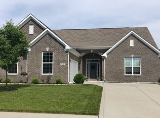 1391 Valdarno Dr, Greenwood, IN 46143