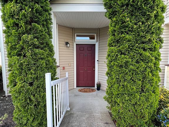 2nd image of 2712 151st Pl SW