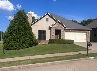 1450 Sena Dr, Conway, AR 72034