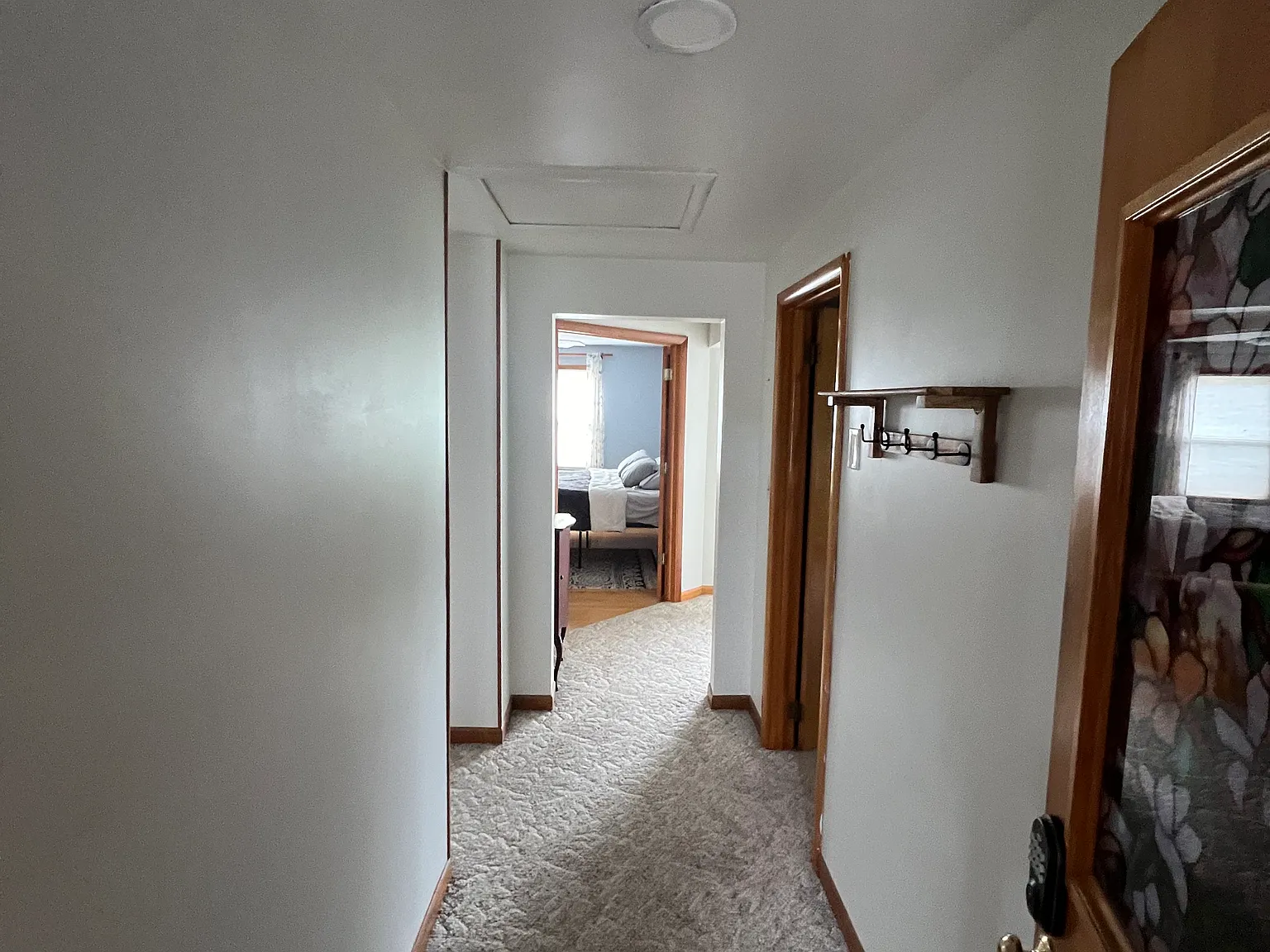 3 bed, 1300 sqft, $1,700 — Photo 3