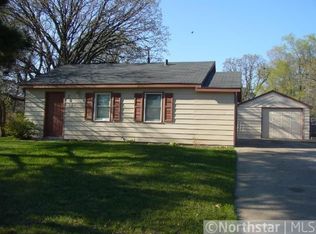 301 105th Ln NW, Coon Rapids, MN 55448