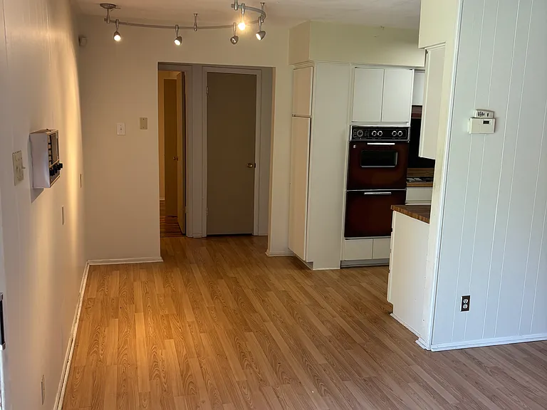 2708 Runningbrook Ln — Photo 4