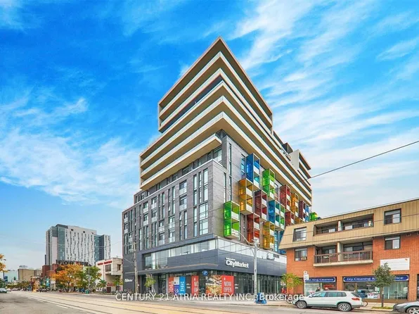 297 College St, Toronto, ON