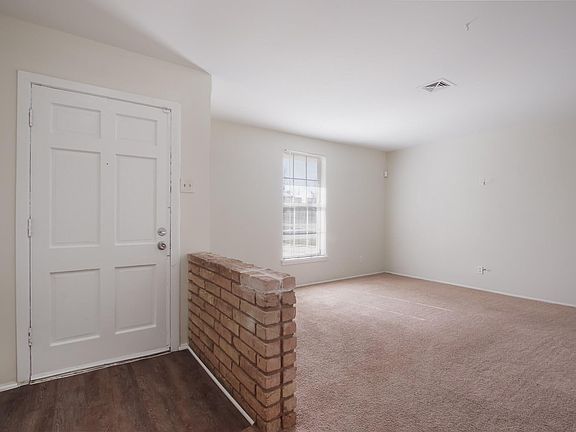 2nd image of 4430 Grapevine St