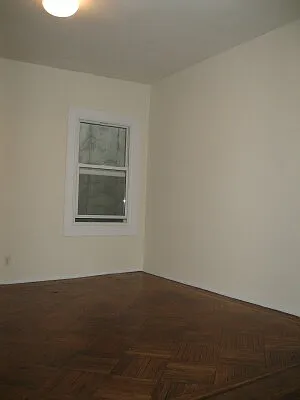 Rented by Tower Brokerage | media 20