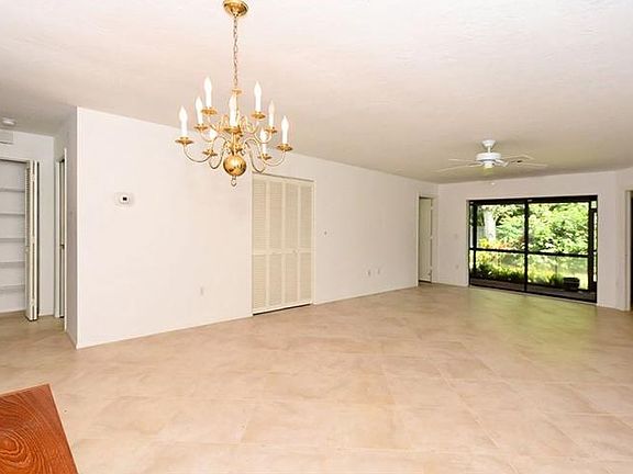 3rd image of 3475 Wilkinson Woods Dr
