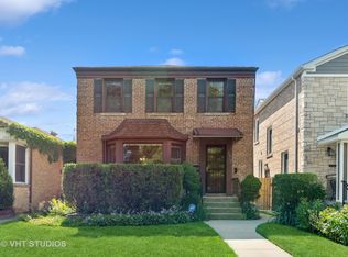 3027 W Jarlath St, Chicago, IL 60645