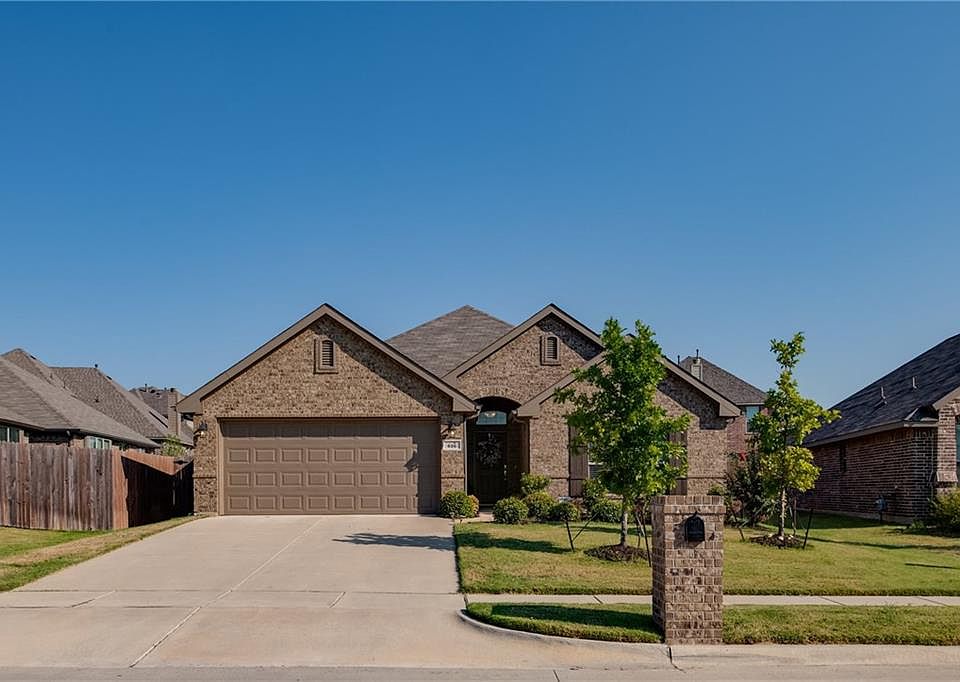 1st image of 616 Misty Harbor Ct