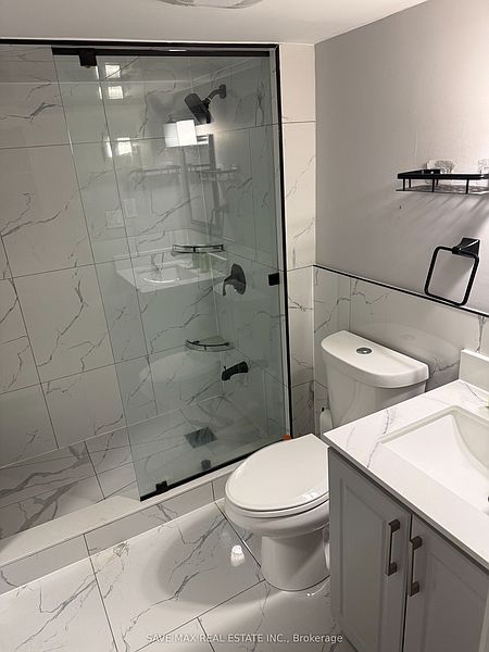 Ajax House for rent - 2 Bedrooms — photo 5