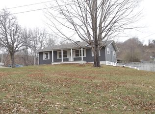 186 Fitzsimmons Hill Rd, Elizabethton, TN 37643