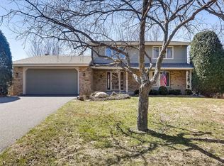 2765 Everest Ln N, Plymouth, MN 55447