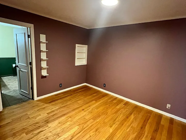 5918 Colchester Dr — Photo 4